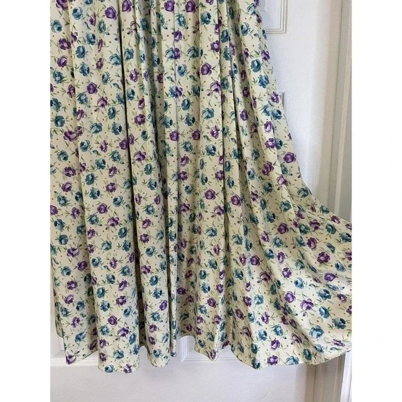 Miss O By Oscar De La Renta Floral 100% Silk Blouse Skirt Womens Size 10 Vintage